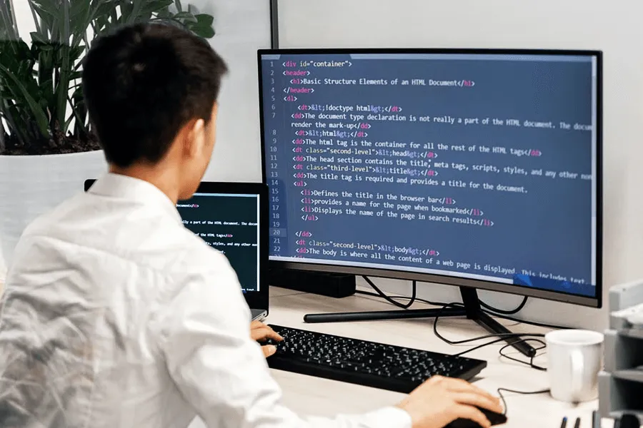 How to install Laravel?